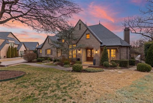 704 W 108th St S, Jenks, OK, 74037-2672 | Card Image