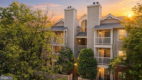 1725b-1725 Ascot Way, RESTON, VA, 20190-3466 | Card Image