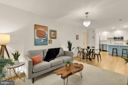 apt-106-2639 15th St Nw, WASHINGTON, DC, 20009-4629 | Card Image