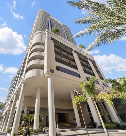 1202-275 1st Ave S, ST PETERSBURG, FL, 33701 | Card Image