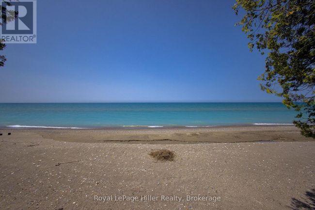 84841 Shamrock Beach Rd, House other with 4 bedrooms, 2 bathrooms and 2 parking in Goderich ON | Image 37