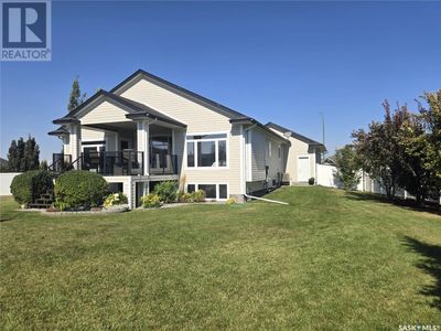 5 Cedar Pl, House other with 4 bedrooms, 3 bathrooms and null parking in Outlook SK | Image 2