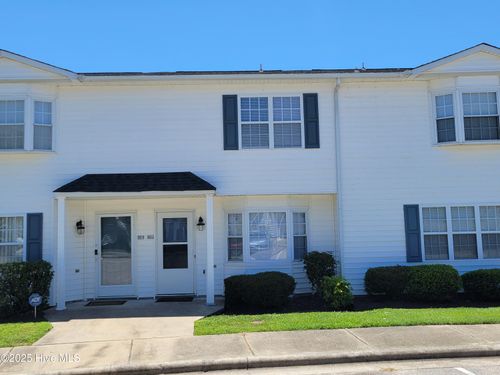 ddd-2-3975 Sterling Pointe Dr, Winterville, NC, 28590-5826 | Card Image