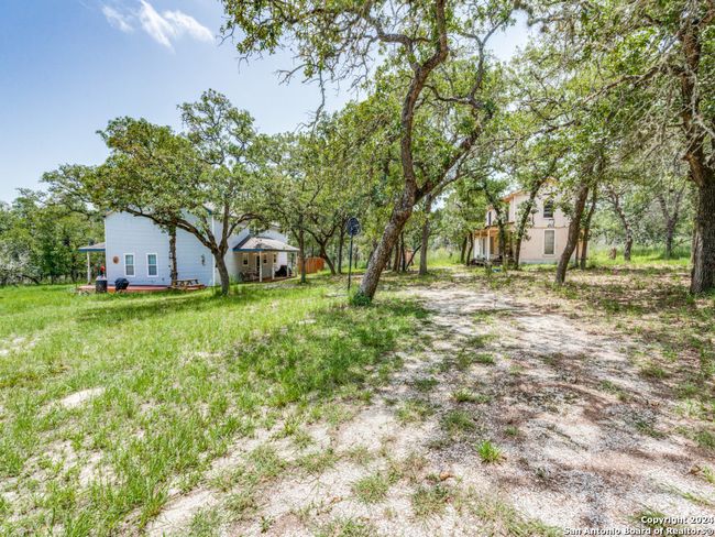 6300 Hickory Forrest Dr, House other with 2 bedrooms, 4 bathrooms and null parking in Seguin TX | Image 24
