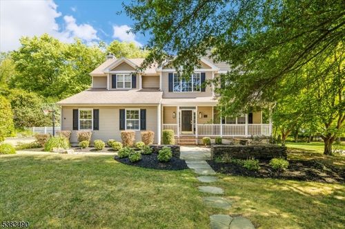 18 Country Meadows Ln, Boonton Twp, NJ, 07005-2406 | Card Image
