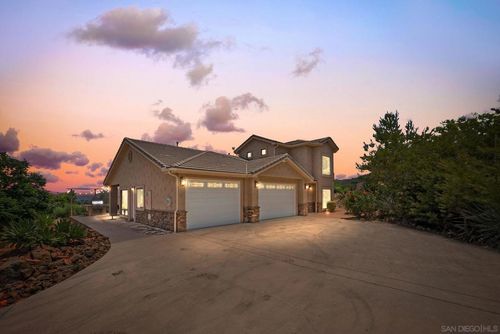 12443 Mirar De Valle Rd, Valley Center, CA, 92082-7108 | Card Image