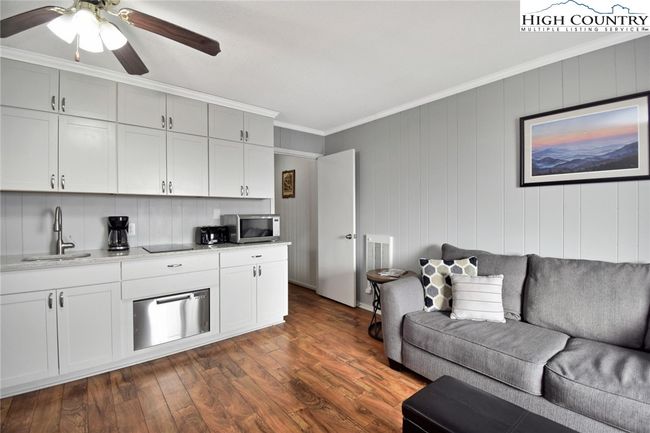 UNIT-3130 - 301 Pinnacle Inn Rd, Condo with 1 bedrooms, 1 bathrooms and null parking in Beech Mountain NC | Image 16