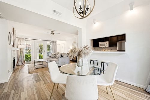 110-3105 San Jacinto St, Dallas, TX, 75204-5586 | Card Image