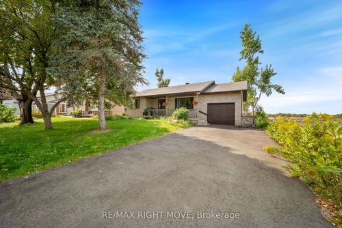 10 Dancy Dr, Orillia, ON, L3V7M1 | Card Image