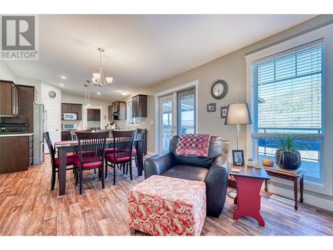 189 Resolute Rd, House other with 2 bedrooms, 3 bathrooms and null parking in Kaleden BC | Image 9