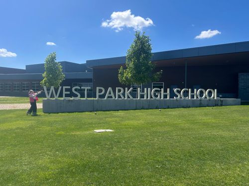 1425 Wadsworth Cir, Roseville, CA, 95747-4440 | Card Image