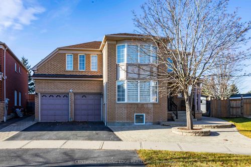 bsmt-36 Oshea Cres, Ajax, ON, L1T4W7 | Card Image