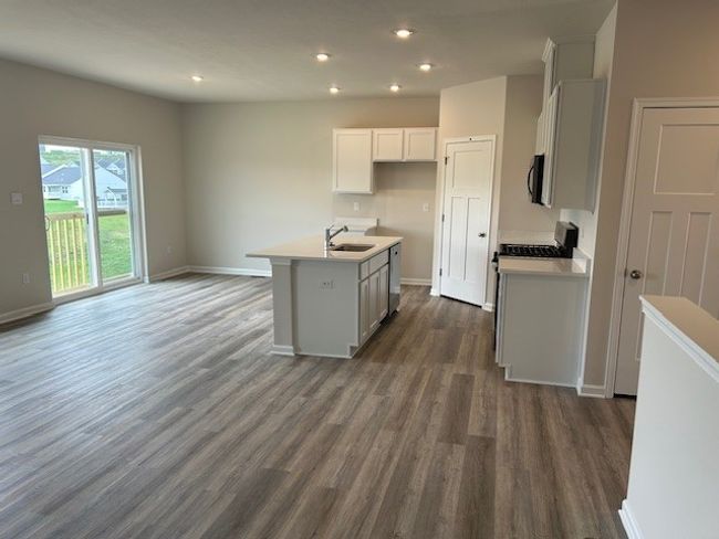 171 Smith Ln, Townhouse with 3 bedrooms, 2 bathrooms and 2 parking in Beaver Falls PA | Image 16
