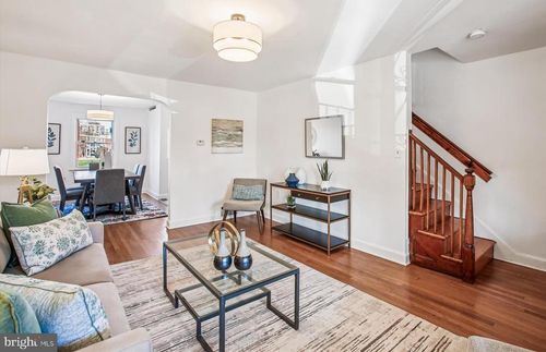 1760 E St Ne, WASHINGTON, DC, 20002-4610 | Card Image