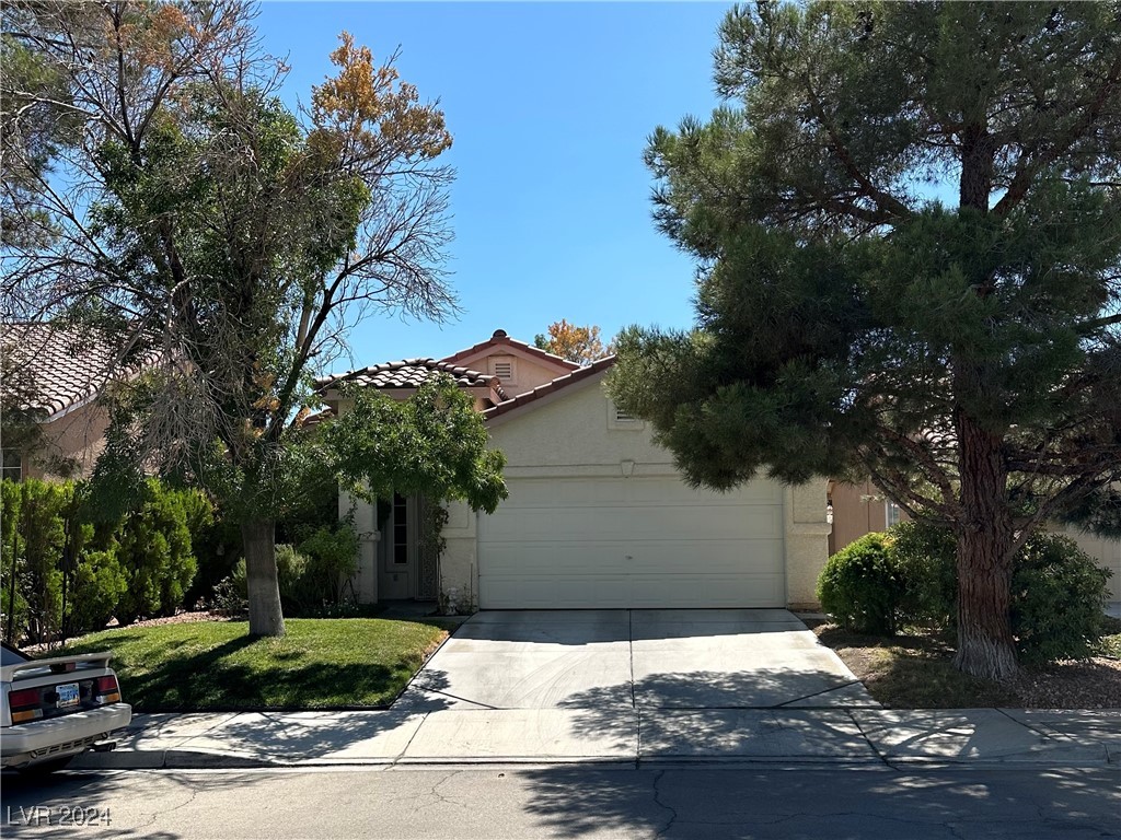 Sunrise Shores Ave, North Las Vegas, NV 89031