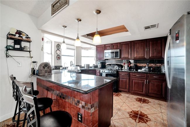 6373 Enchanting Ct, House other with 4 bedrooms, 3 bathrooms and null parking in Las Vegas NV | Image 21