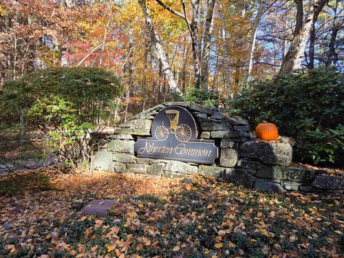 14 Atherton Lane, Amherst, NH, 03031 | Card Image