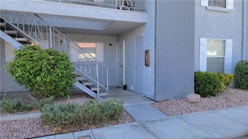 2-3823 S Maryland Parkway, Las Vegas, NV, 89119 | Card Image