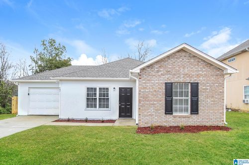 401 Meriweather Ln, CALERA, AL, 35040-6230 | Card Image