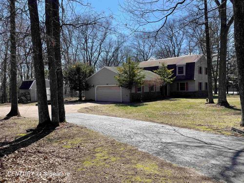 7229 S Lake Bluff O.5 Dr, Gladstone, MI, 49837-2422 | Card Image