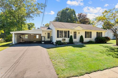 6 Bruce Ave, Plainville, CT, 06062-1616 | Card Image