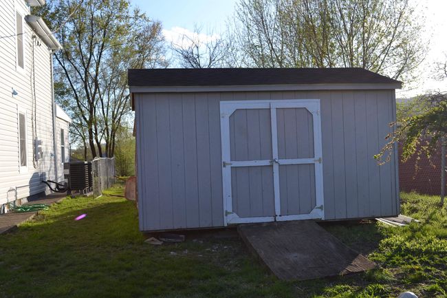 307 2 Nd St, House other with 4 bedrooms, 2 bathrooms and null parking in SHENANDOAH VA | Image 4