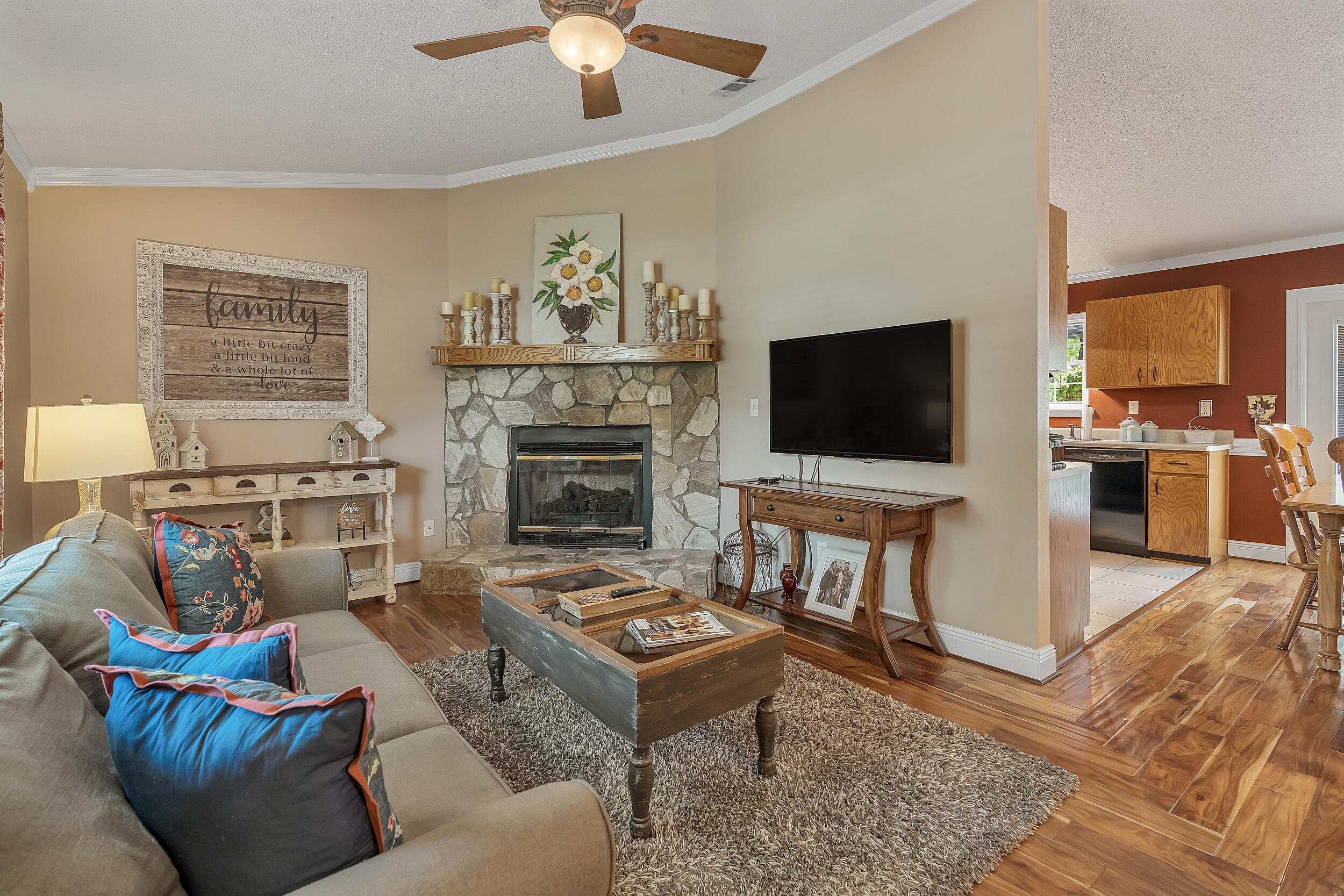 Laurelwood Dr, Crestview, FL 32539