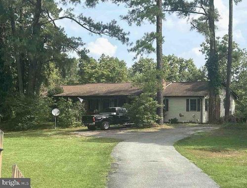 5915 Canterbury Rd, WALKERTON, VA, 23177-4021 | Card Image