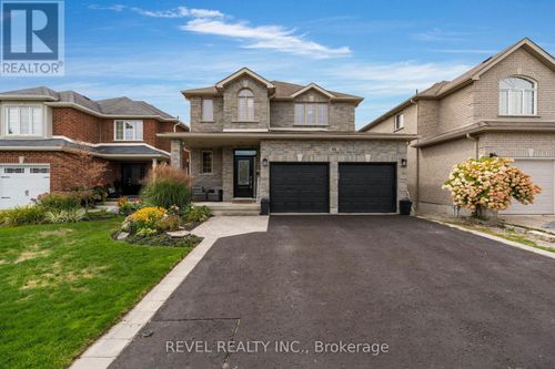 44 Graihawk Dr, Barrie, ON, L4N6G7 | Card Image