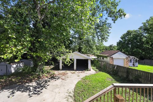 3718 Standish Ave, Cincinnati, OH, 45213-1914 | Card Image