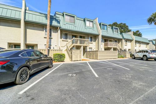 44-26 S Forest Beach Dr, Hilton Head Island, SC, 29928-6210 | Card Image