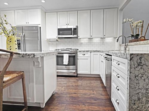 38858 Lobelia Cir, Palm Desert, CA, 92211-5063 | Card Image