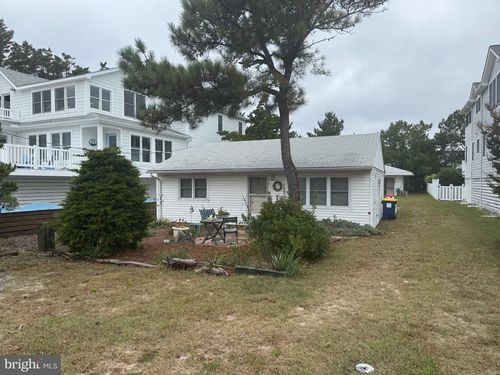 3 W Atlantic St, FENWICK ISLAND, DE, 19944-4529 | Card Image