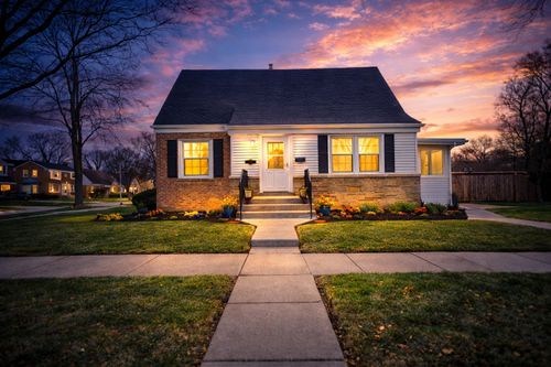 1457 Bristol Ave, Westchester, IL, 60154-3703 | Card Image