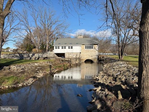 535 Mill St, LEBANON, PA, 17042-9448 | Card Image