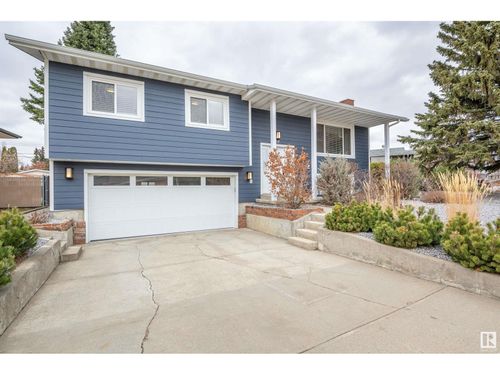 29 Peace River Dr, Devon, AB, T9G1N3 | Card Image