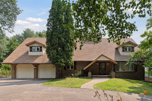 22451 Janero Ave N, Forest Lake, MN, 55025-9156 | Card Image