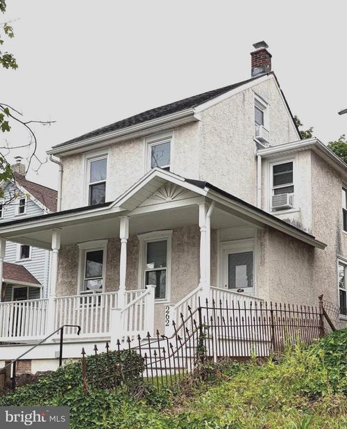 262 N Hanover St, POTTSTOWN, PA, 19464-5374 | Card Image