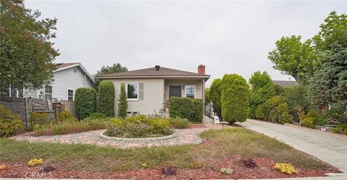 3227 E Del Mar Boulevard, Pasadena, CA, 91107 | Card Image