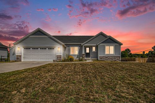 17876 Ritchie Ave, Sand Lake, MI, 49343-7802 | Card Image