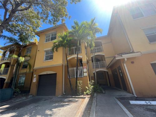 apt-303-9640 Nw 2nd St, Pembroke Pines, FL, 33024-6285 | Card Image