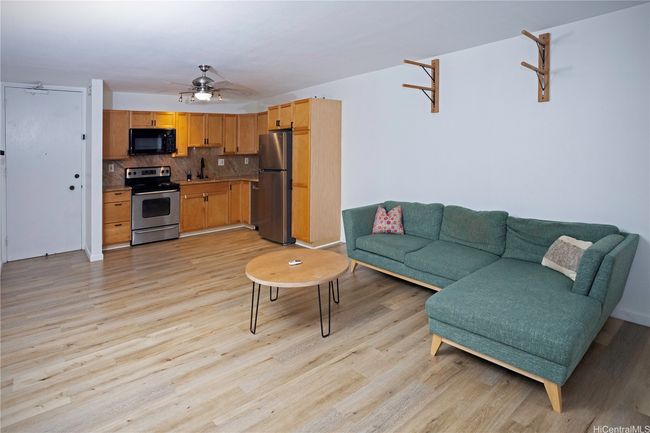 APT-404 - 1617 Clark St, Condo with 1 bedrooms, 1 bathrooms and null parking in Honolulu HI | Image 5