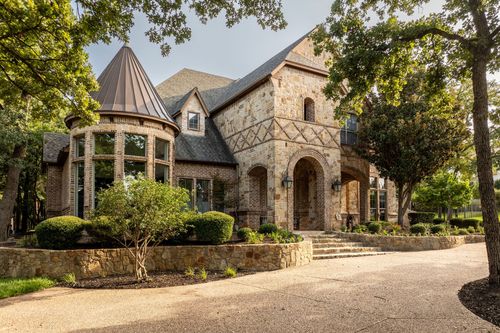 613 Silver Spur Dr, Southlake, TX, 76092-2048 | Card Image