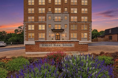 10b-2306 Park Place Avenue, Fort Worth, TX, 76110 | Card Image
