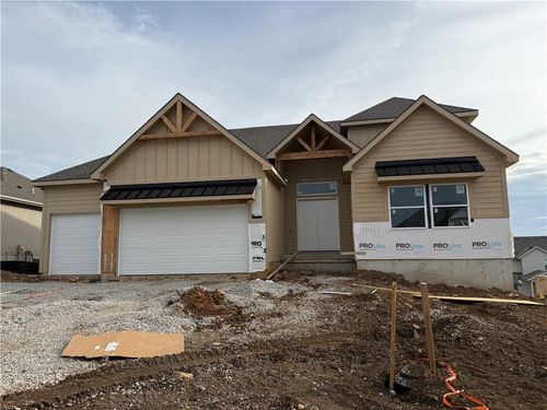 11441 S Langley St, Olathe, KS, 66061-3213 | Card Image