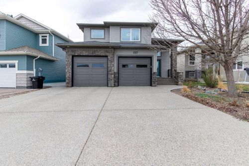 157 Tartan Circle W, Lethbridge, AB, T1J1Y5 | Card Image