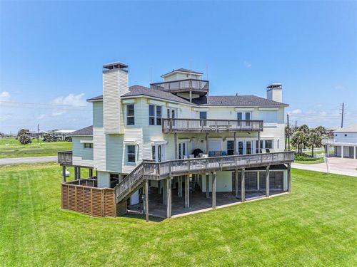 18806 W De Vaca Ln, Galveston, TX, 77554-1131 | Card Image