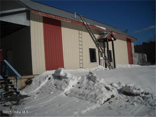 465 Blue Factory Rd, Averill Park, NY, 12018-5400 | Card Image