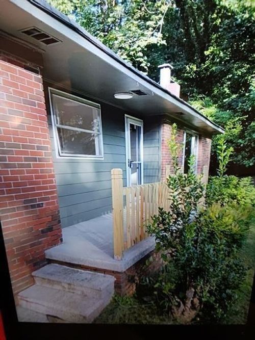 4076 Fairmont St, GAinesville, GA, 30506-2694 | Card Image