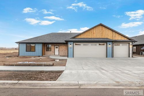 288 E 5th S, Sugar City, ID, 83448-5100 | Card Image